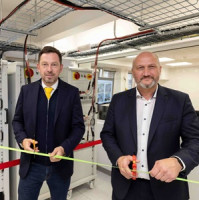 ČEZ Distribuce má nejvýkonnější laboratoř pro testování střídačů v ČR 